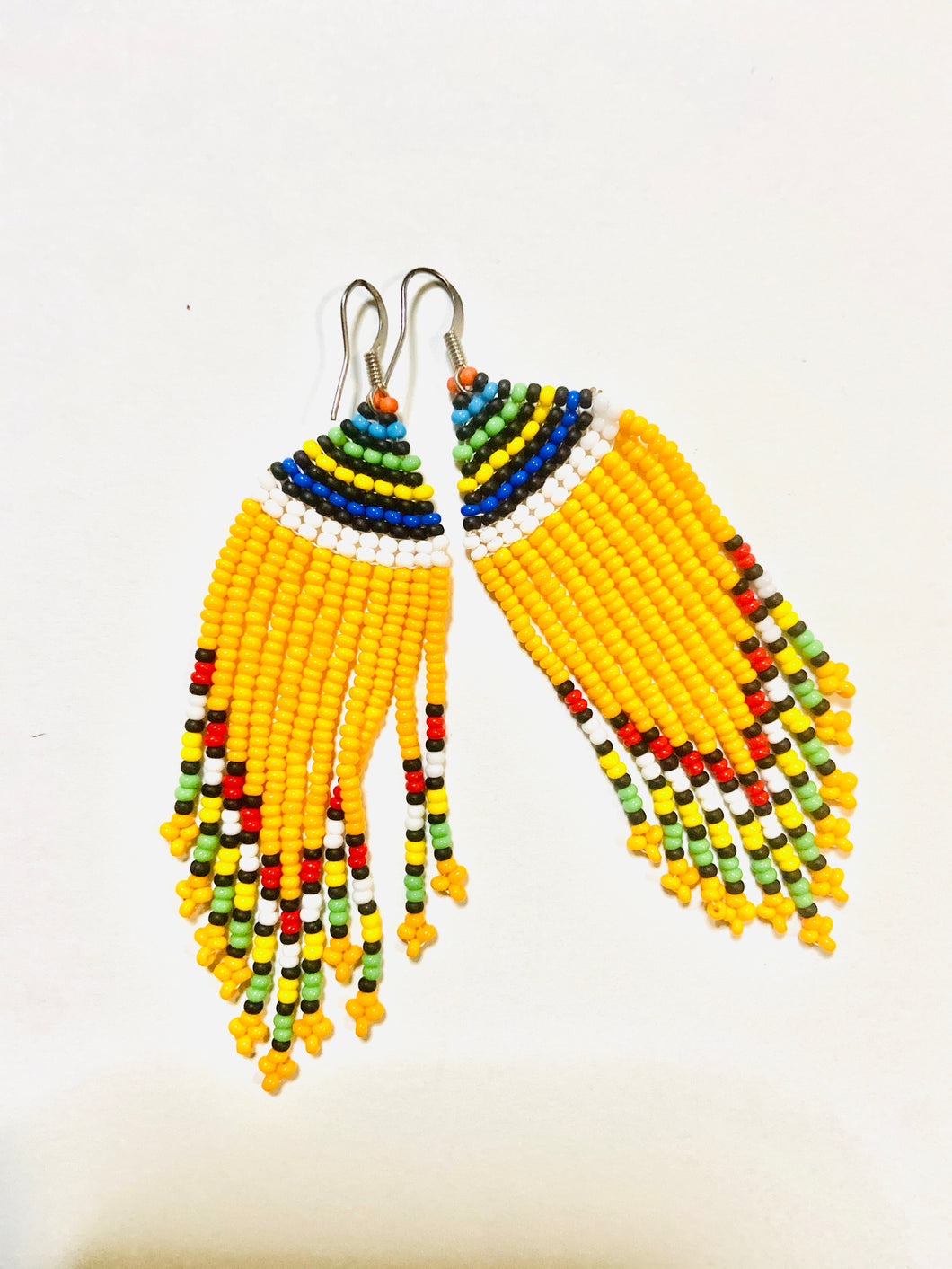 Beaded strings earrings(lights orange)